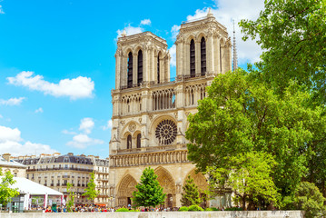 Fototapeta na wymiar Notre-Dame de Paris (French for 