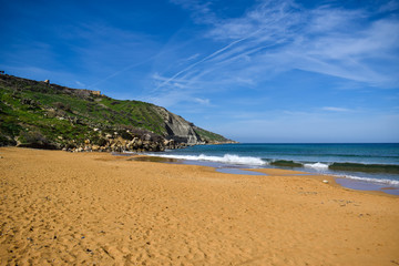 Fototapeta na wymiar Quiet beach of Ramla bay - Gozo, Malta