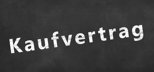 Obraz premium Kaufvertrag auf Tafel geschrieben