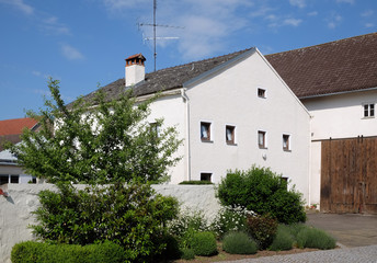 Fototapeta na wymiar Jurahaus in Pietenfeld