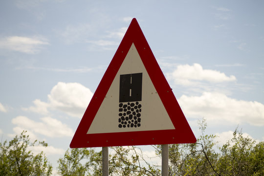 Schild - ende einer festen Stra&szlig;e