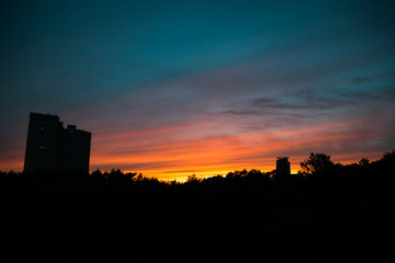 Obraz premium Bright sunset over the city of Khabarovsk