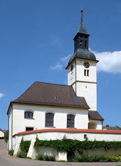 Fototapeta na wymiar St. Quirinus in Wolkertshofen