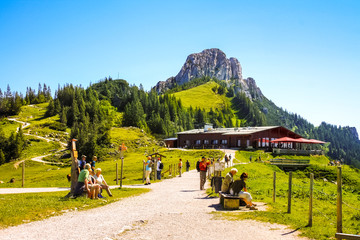 Sonnenalm, Kampenwandseilbahn, Chiemgau, Deutschland 