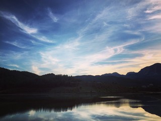 Gökyüzü mavi doğa