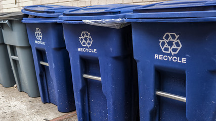 Recycle bins - 158634064