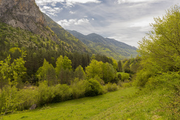 Hiking in torla ordesa, pyrenees of huesca