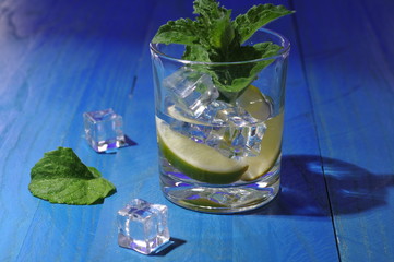 Mojito cocktail with lime and mint