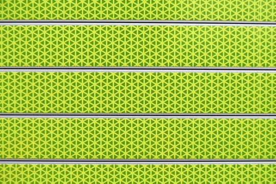 Yellow reflex