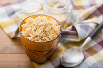 キヌア　Quinoa