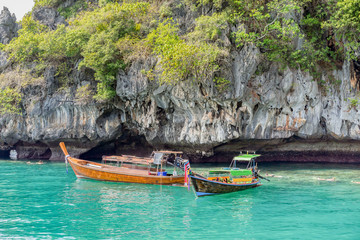 Plakat sea tourist boat for swimming, diving