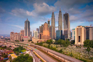 Fototapeta na wymiar Kuala Lumpur. Cityscape image of Kuala Lumpur, Malaysia during day.