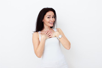Naklejka premium Surprised happy beautiful woman in excitement.