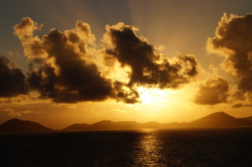 Sonnenaufgang über St. Kitts