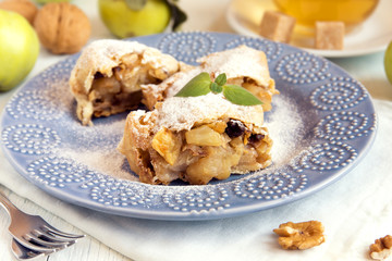 apple strudel