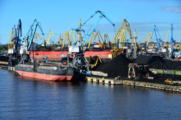 cargo à quai