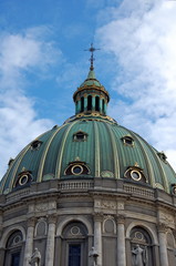 Fototapeta na wymiar Dome of the Marble Church of the Royal Amalienborg Palace in Copenhagen, Denmark