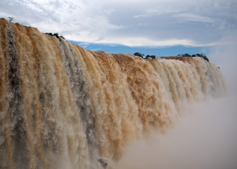 Chutes d'Iguaz&uacute; - gorganta del diablo