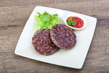 Grilled burger cutlet