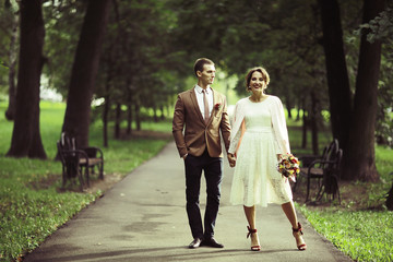 Fototapeta premium Lovestory guy and girl young love
