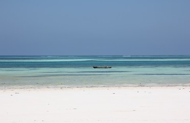 Fototapeta na wymiar Dhow, Sailboat / Kiwengwa Beach, Zanzibar Island, Tanzania, Indian Ocean, Africa