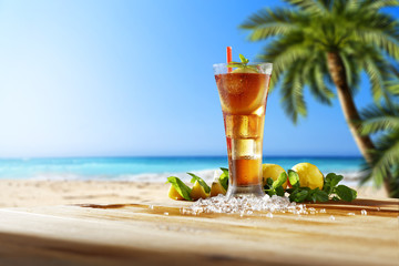 ice tea and summer time 