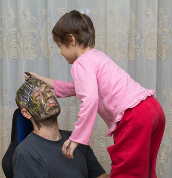 Daddy make up time