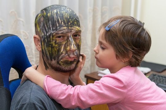 Daddy make up time