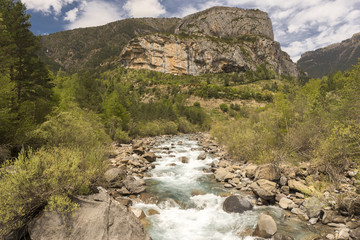 Hiking in torla ordesa, pyrenees of huesca