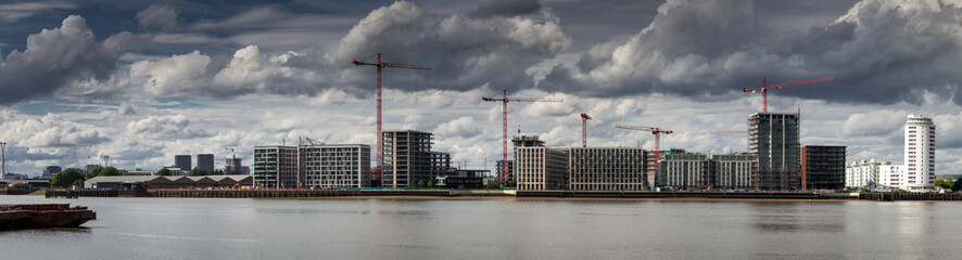Fototapeta na wymiar LONDON/UK - MAY 20 : Royal Wharf, a new construction site between North Greenwich and Woolwhich