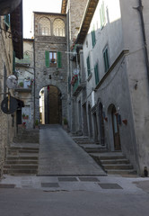 Fototapeta na wymiar Medieval town of Abbadia San Salvatore, inside the historical walls;