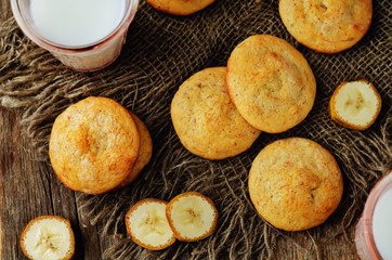 Banana cookies