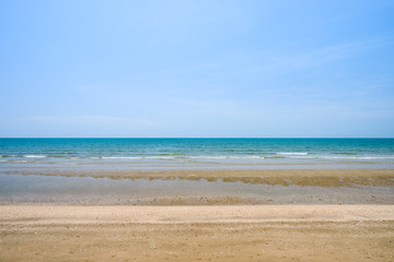 sea sand and blue sky background