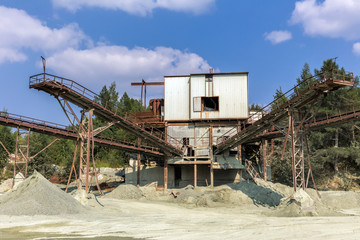 Open pit mining and processing plant for crushed stone, sand and gravel to be used in the roads and construction industry