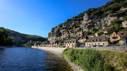 Fototapeta na wymiar vue de la Roque-Gageac, Dordogne, France