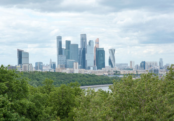 Fototapeta na wymiar MOSCOW, RUSSIA - June, 04, 2017 A view of the skyscrapers of the business center of Moscow City in Moscow.