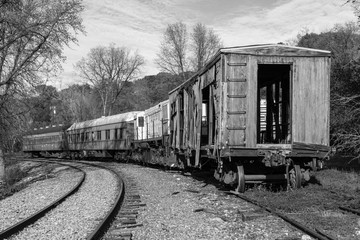 Fototapeta na wymiar Old abandoned railway train 