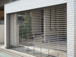 住宅のガレージ