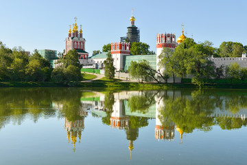 Novodevichy Convent, also known as Bogoroditse-Smolensky Monastery (1524) and lake. Moscow, Russia