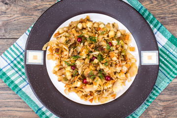 Vegetable stew with cranberries