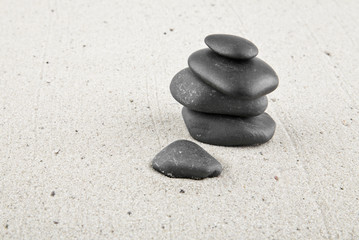 Fototapeta na wymiar stones on the sand