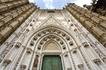 Obraz premium The Cathedral of Saint Mary of the See in Seville