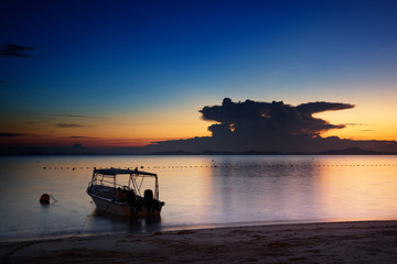 Fototapeta na wymiar Stunning sunset over the beach .Rawa island , Malaysia .