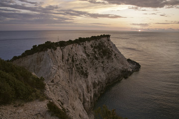 Abenddämmerung am MeerPorto Katsiki Lefkada Griechenland, Felsküste