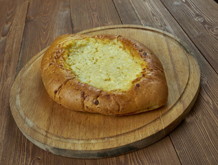 Adjaran Khachapuri