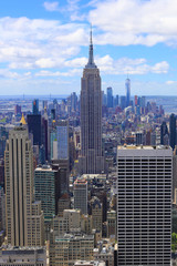 Fototapeta na wymiar Vertical of Midtown Manhattan on a sunny day