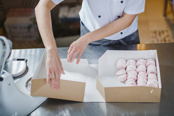 Obraz na płótnie Canvas Cooking marshmallows in a professional kitchen