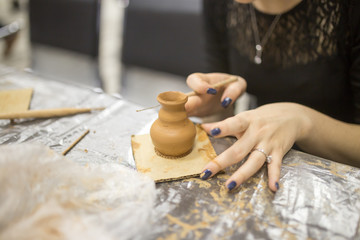 Fototapeta na wymiar Molding with pottery