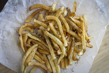 A handful of french fries.