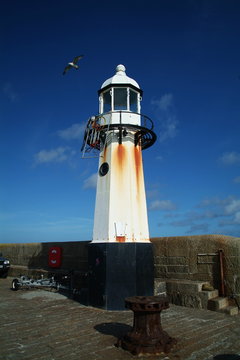 St Ives lighthouse